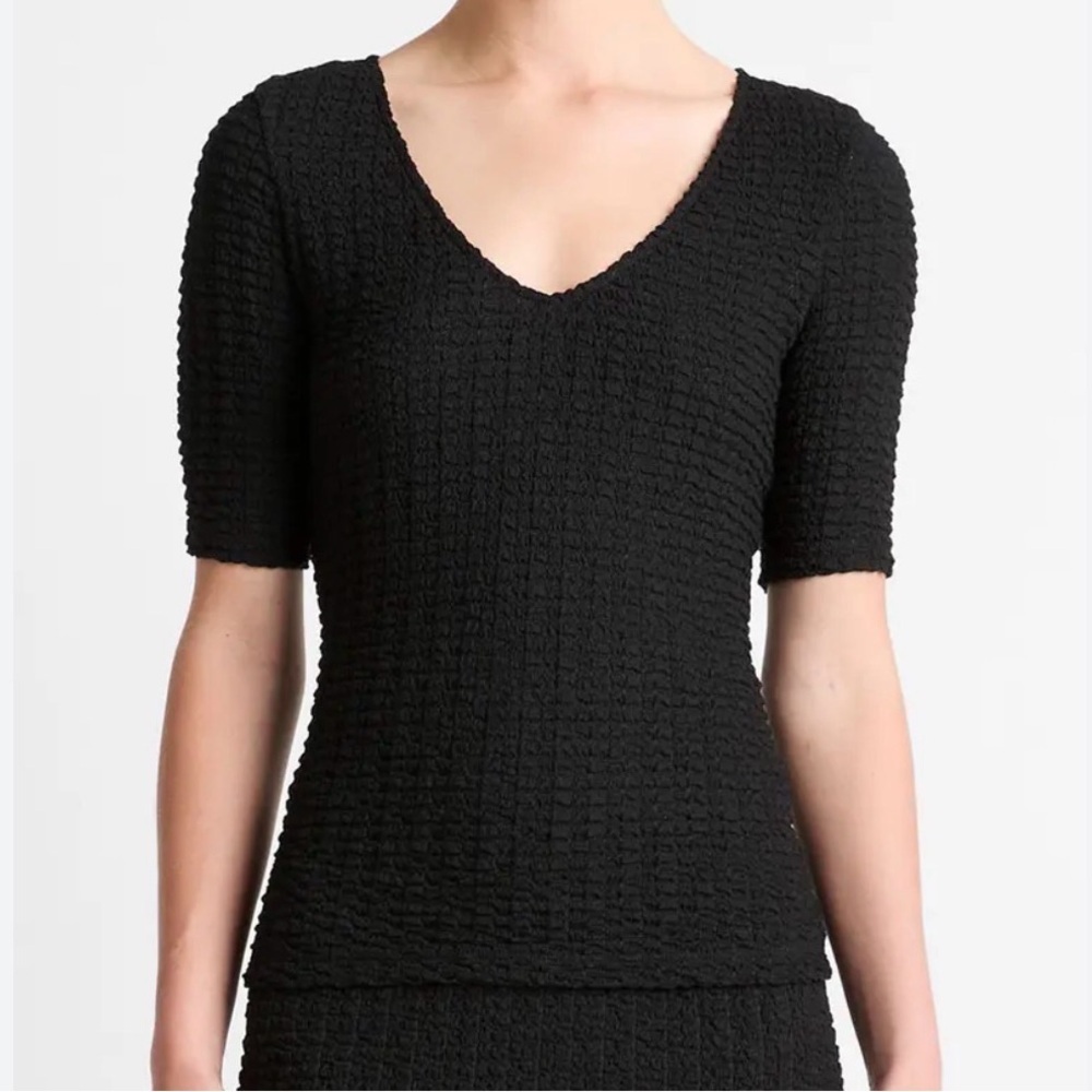 Vince Black Textured V-Neck Short Sleeve Top